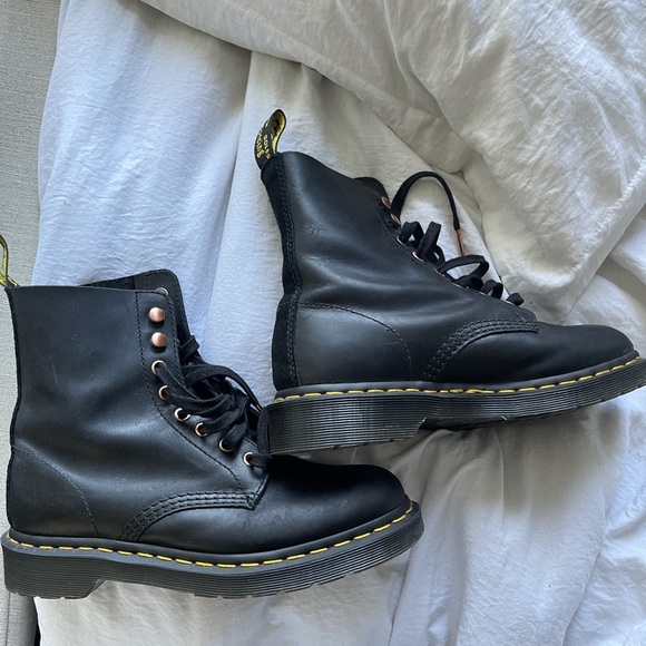 Dr.Marten Pascal Plain Toe Boot - Picture 6 of 8